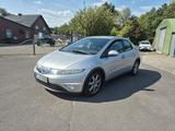 Honda Civic Lim. 5-trg. 1.8 Sport 1 Hand - Honda Civic aus 2007 mit Benzin-Antrieb
