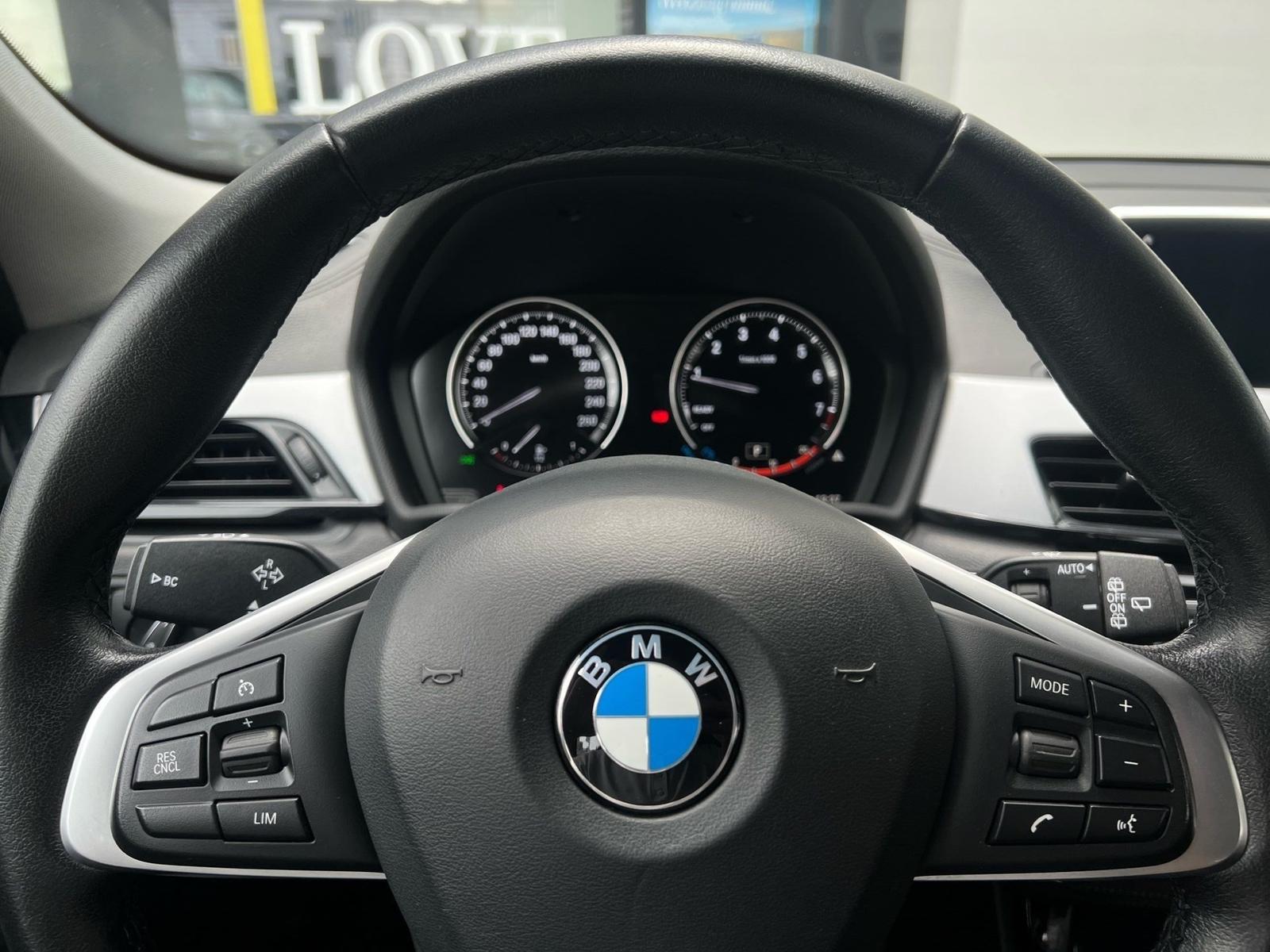 BMW X2 sDrive20i LED Navi Aut. PA PDC Tempomat Shz, миниатюра 10