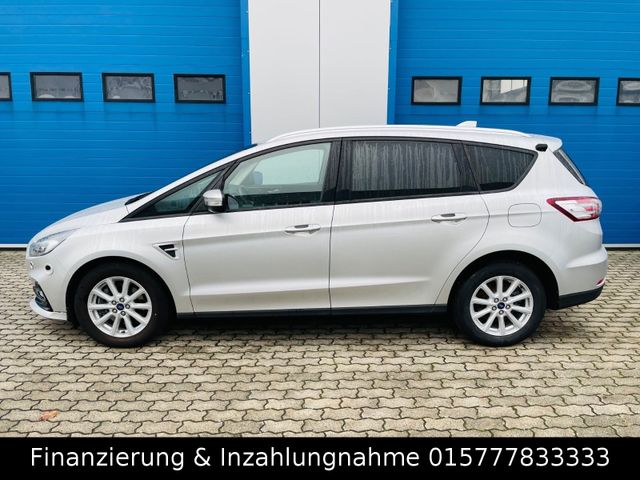 Ford S MAX Automatik LED Navi Tempomat 8 Fach Apple