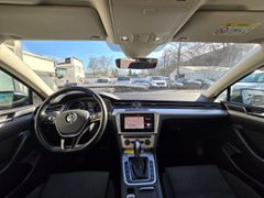 Fahrzeugabbildung Passat Variant Comfortline BMT Start-Stopp