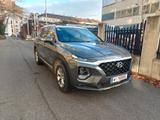 Hyundai Santa Fe 2,0 CRDi, 59tkm, 2.5t Anhängel. - Hyundai SANTA FE mit Diesel-Antrieb: Geländewagen, 2.0