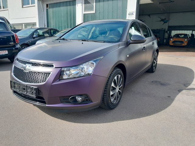 Chevrolet Cruze Hatchback LTZ