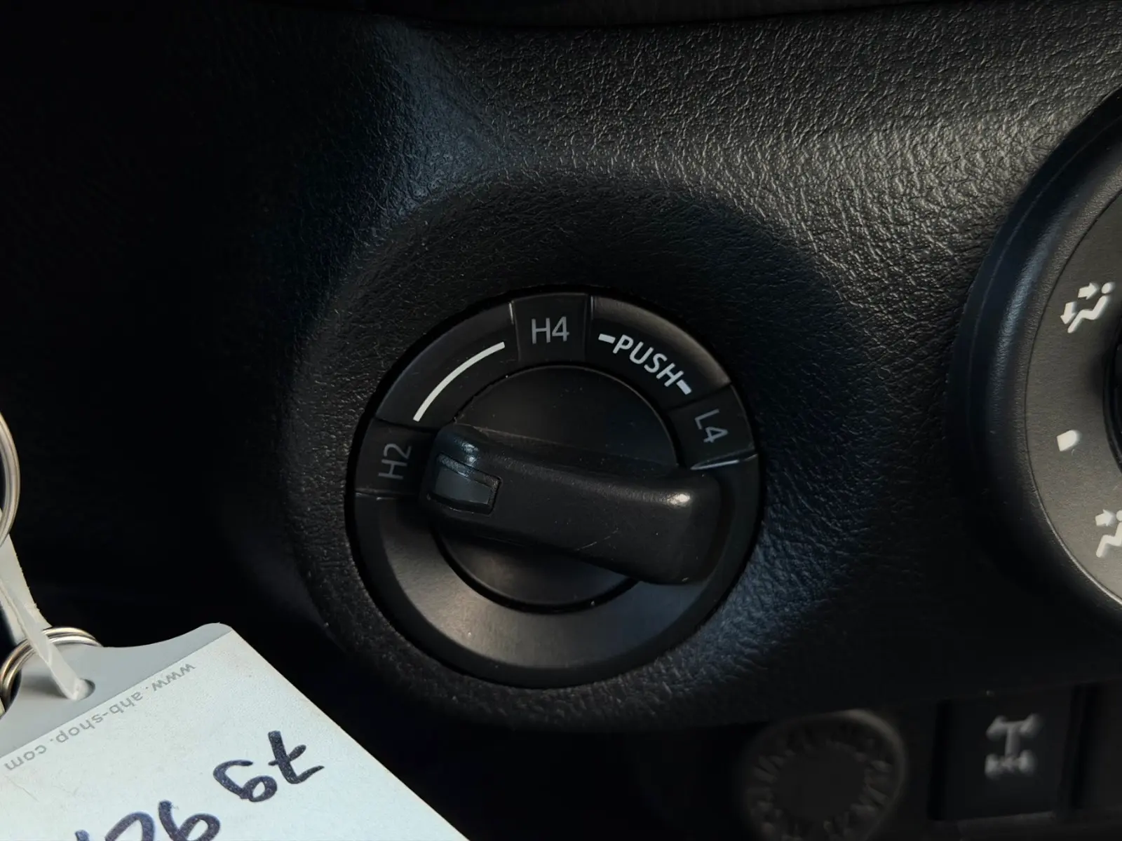 Toyota Hilux Double Cabine 2.4D 150ch - TVA récupérable - 1 ère main - Carnet entretien