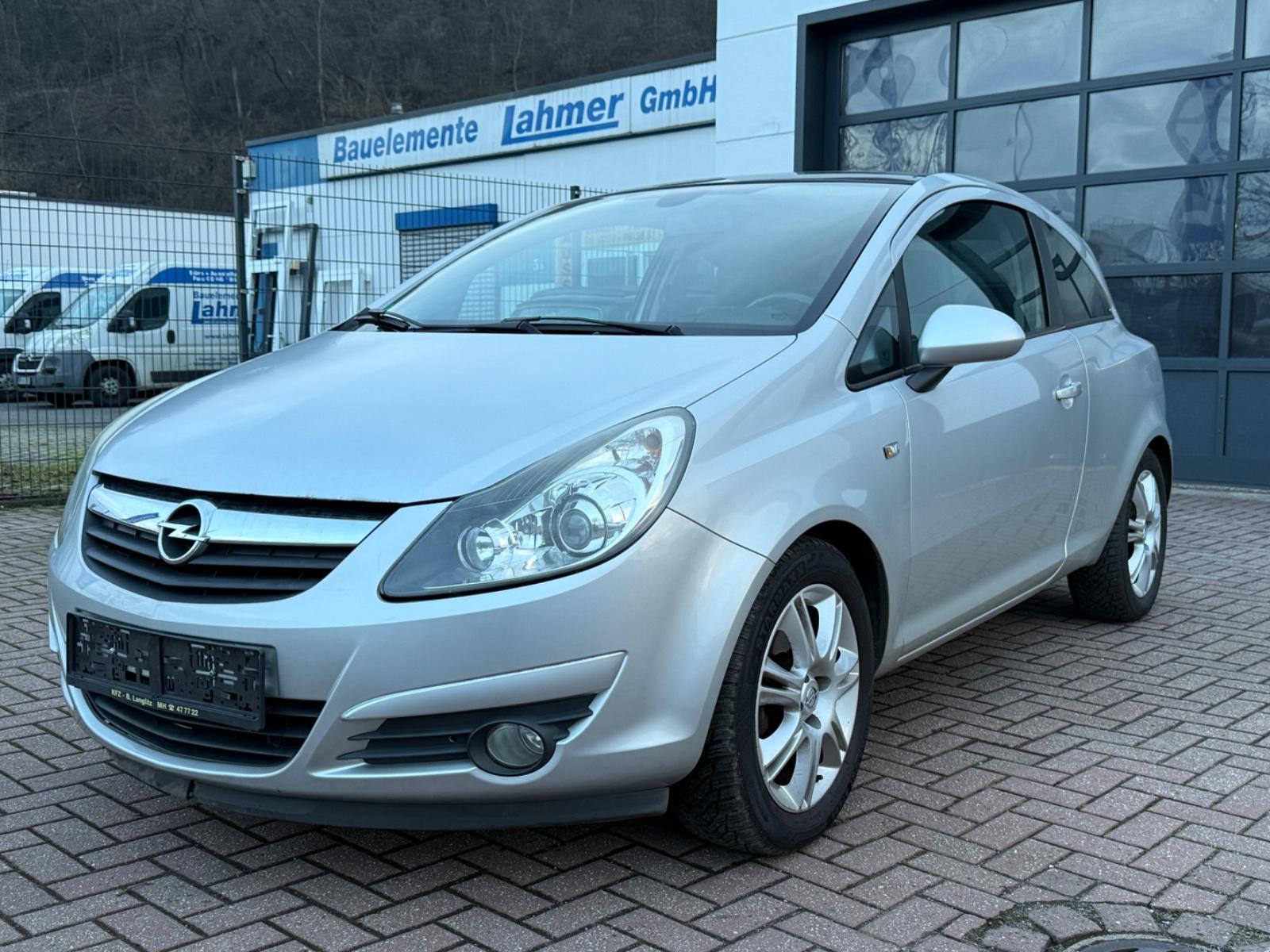 Opel Corsa D Innovation "110 Jahre" Schiebedach,