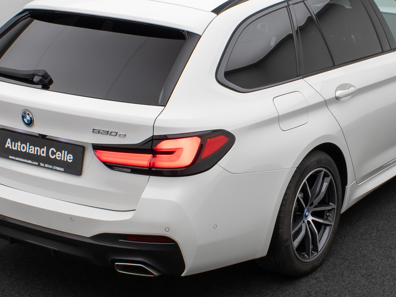 Fahrzeugabbildung BMW 530e M Sport Kamera DAB DrivAssist Komfort AHK