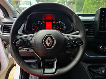 Renault Trafic - 11