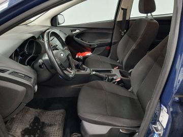 Ford Focus - 12
