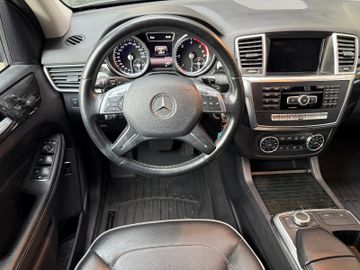 Mercedes ML 350 - 11