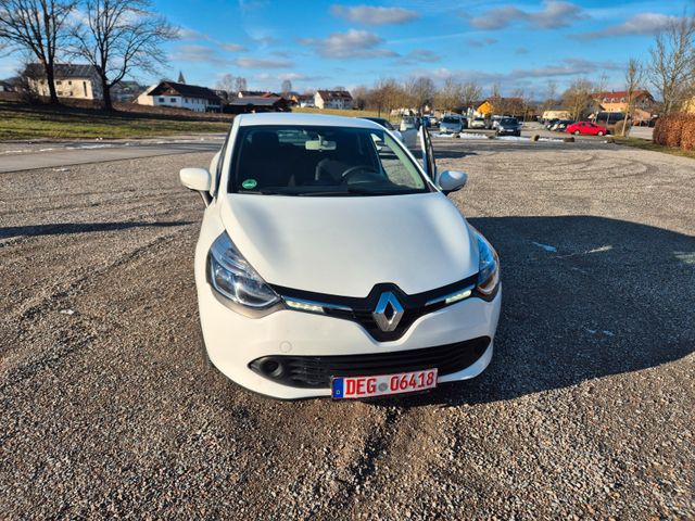 Renault Clio Expression 1.2 16V 75-KLIMA-SHZ-NAVI-PDC-