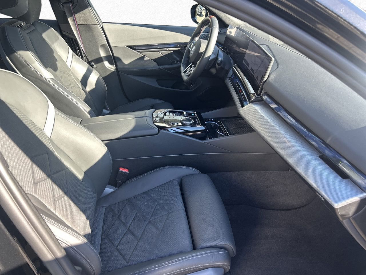 BMW i5 - Bild 14