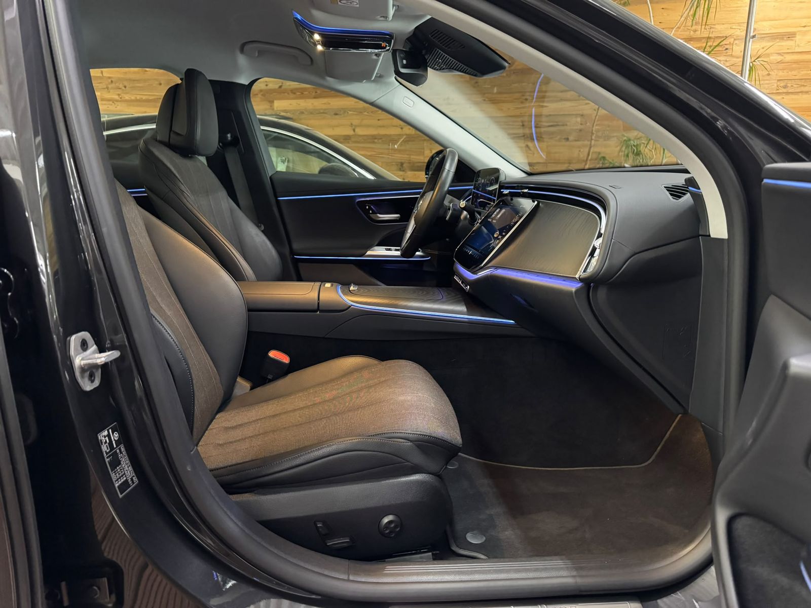 Mercedes-Benz E 300e Avantgarde Spurwechsel 360° foto 11