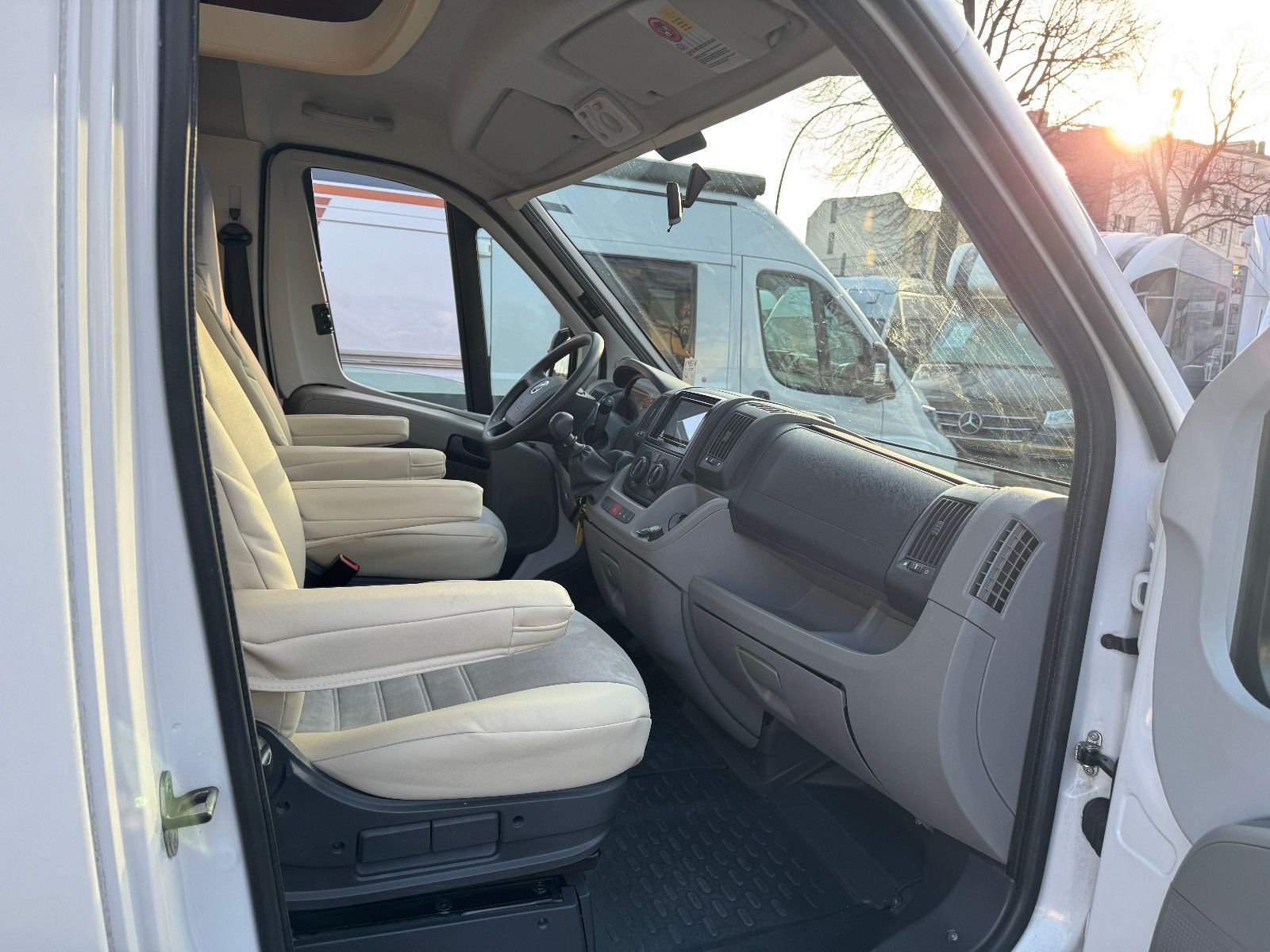 Fahrzeugabbildung Bürstner Nexxo T 569 FIAT DUCATO SOLAR TV VOLL SCHECKHEFT