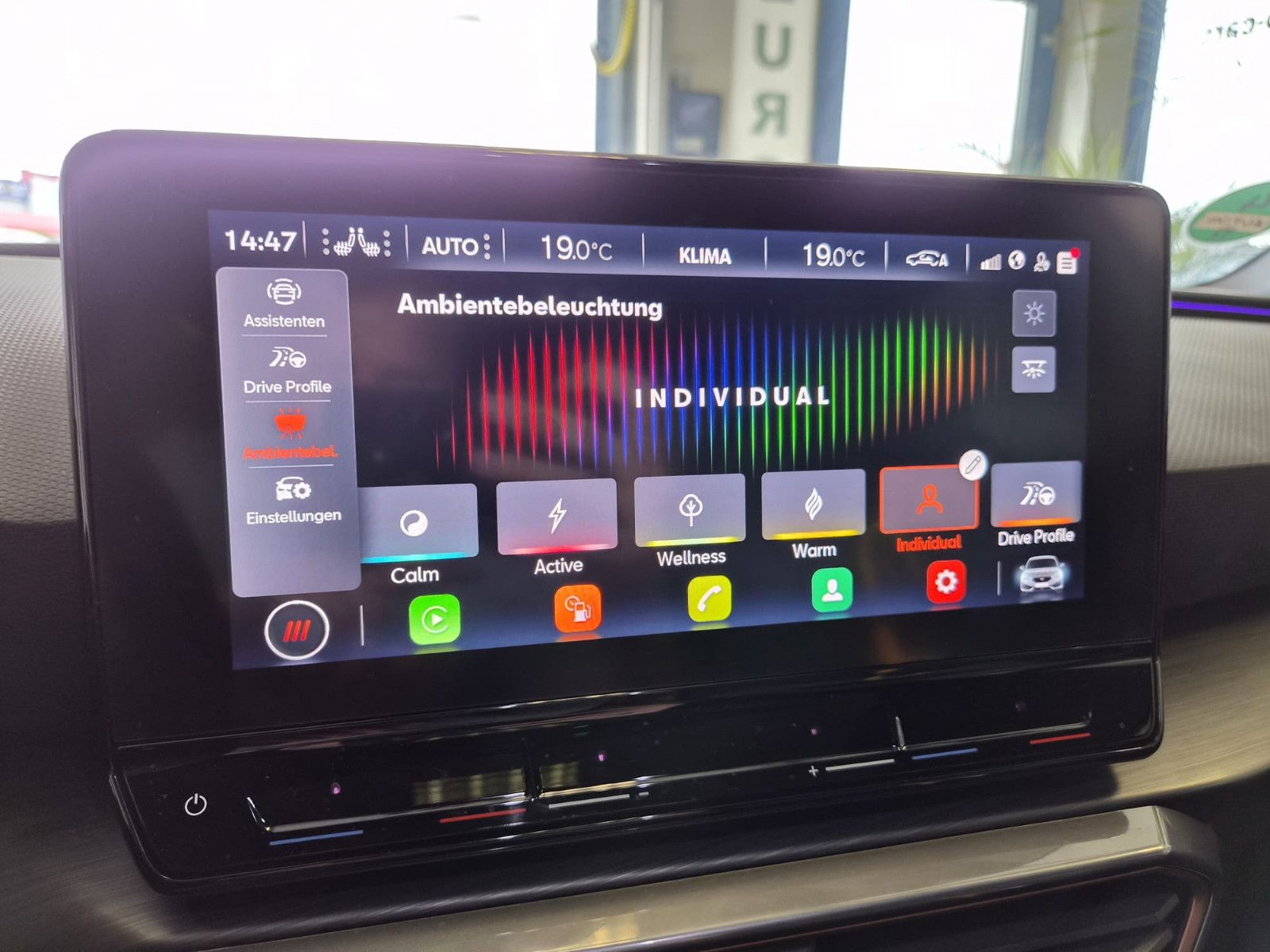 Fahrzeugabbildung CUPRA Leon VZ / PANO / LED / KAMERA / NUR 42TKM