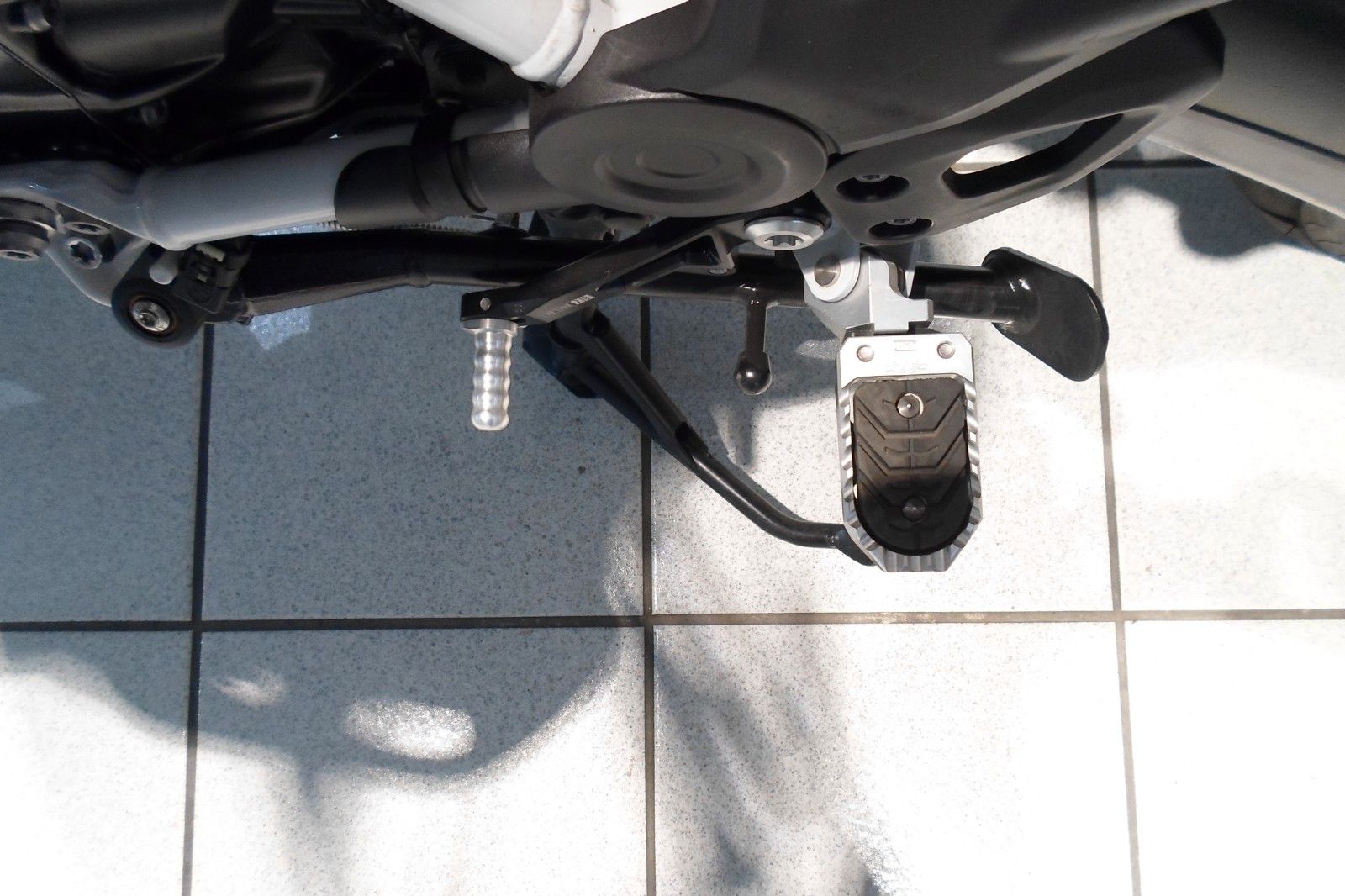 Fahrzeugabbildung BMW R1250 GS ADV wenig KM !