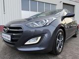 Hyundai i30 1,4 74kW 101PS YES!PDC/Tempomat/1.Hand/71tkm - Hyundai i30 Gebrauchtwagen in Wuppertal