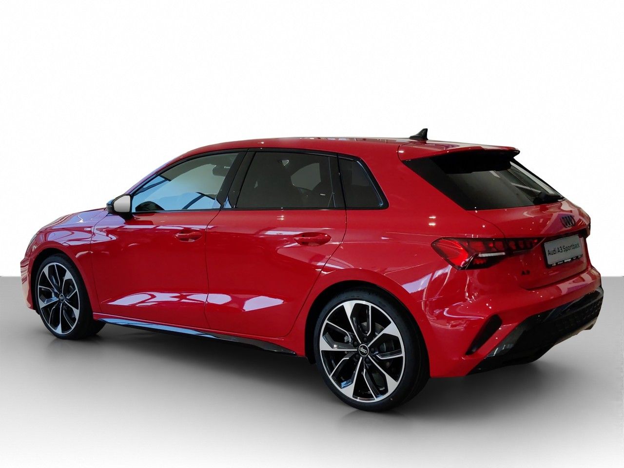 Audi A3 Sportback S line TFSI 110 kW S tronic AHK, Pa imagem 3