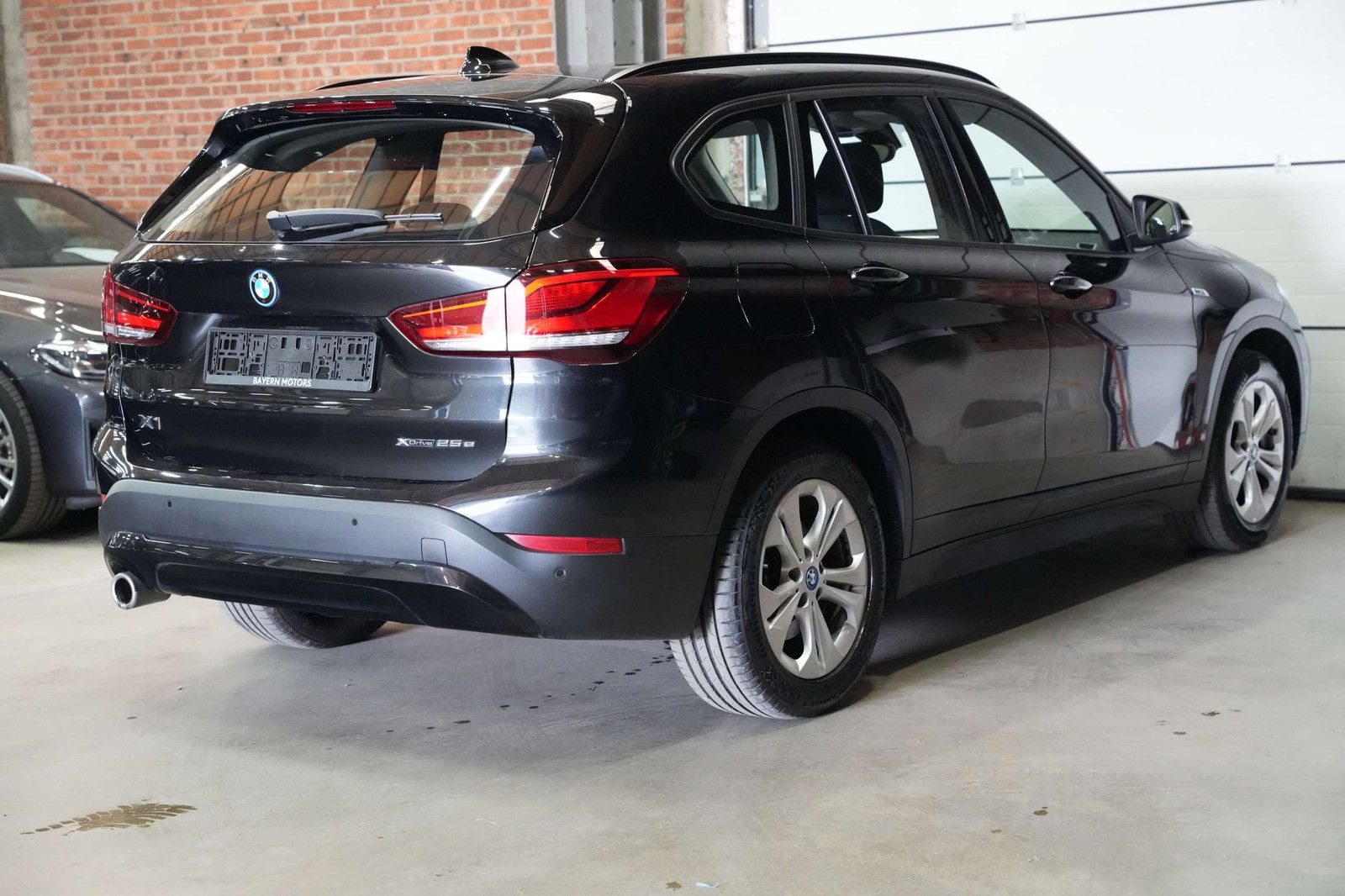 BMW X1 |1.5iA|xDrive25e|SOH 97%|106.000km|2021|Autom imagem 2