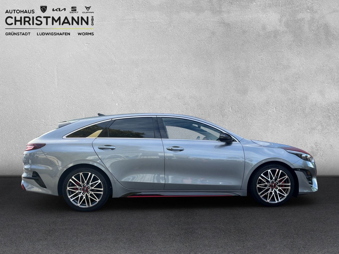 Fahrzeugabbildung Kia ProCeed GT 1.6 T-GDI EU6d *GLASDACH* NAVI* *SITZ