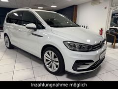 VW Touran 1.4 TSI R-LINE/LED/NAVI/ACC/DAB/AHK/CAM! VW Touran 1.4 TSI R-LINE/LED/NAVI/ACC/DAB/AHK/CAM!
