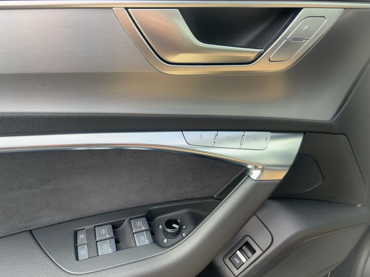 Audi A7 Sportback 55TFSI quattro S tronic S Line Head foto 19