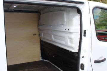 Renault Trafic - 12