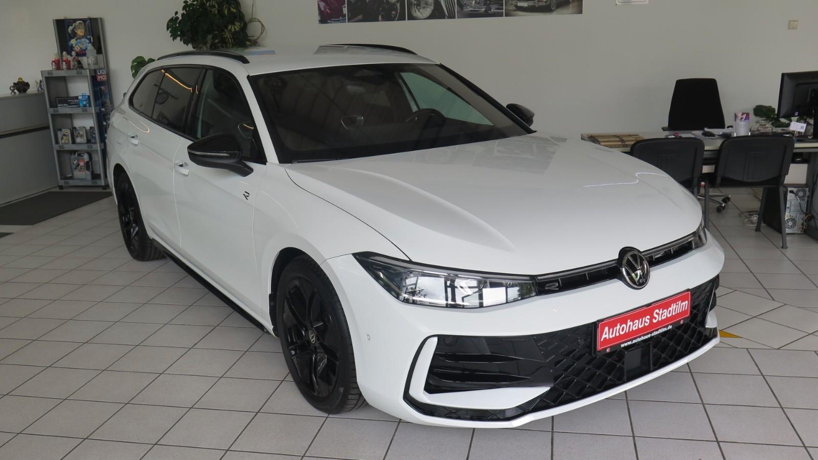 Volkswagen PASSAT VARIANT 2.0 TDI R-LINE DSG *STANDHZG.*