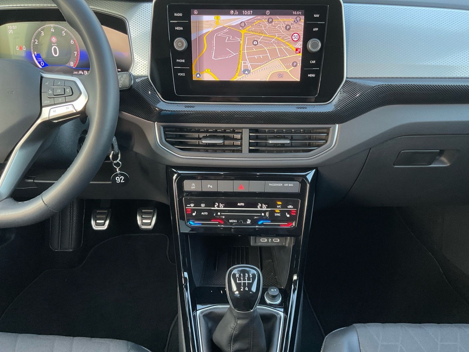 Volkswagen T-Cross - Bild 11