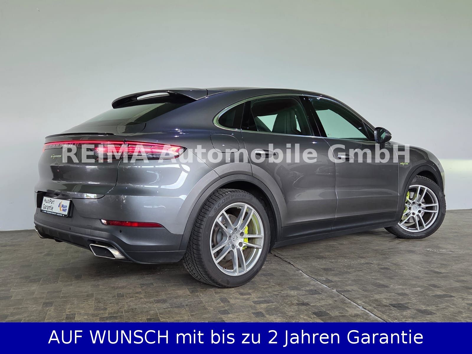Fahrzeugabbildung Porsche Cayenne Coupe 3,0 E-Hybrid, Pano, 360°, LED
