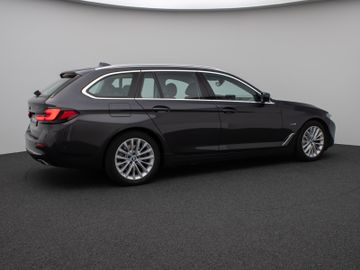 Fahrzeugabbildung BMW 530e xD Luxury Line Kamera Laser HUD H/K Komfort
