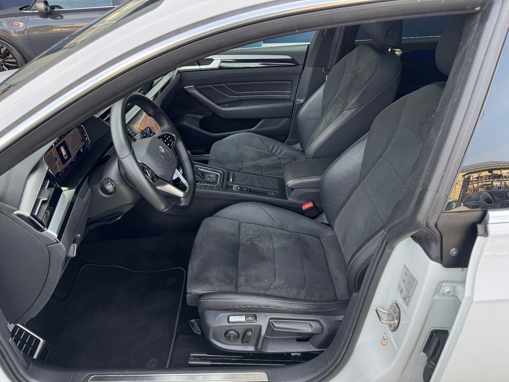 VW Arteon 2.0 TDI SB R-Line 4M*PANO*360*ACC*DCC* VW Arteon 2.0 TDI SB R-Line 4M*PANO*360*ACC*DCC*