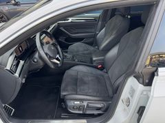 VW Arteon 2.0 TDI SB R-Line 4M*PANO*360*ACC*DCC* VW Arteon 2.0 TDI SB R-Line 4M*PANO*360*ACC*DCC*