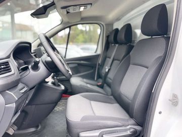 Renault Trafic - 6
