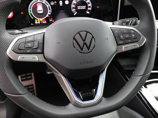 Volkswagen Golf - Bild 12