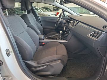 Peugeot 508 - 8