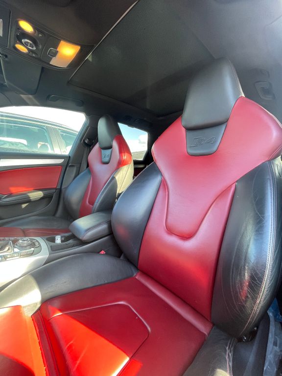 AUDI S4 5