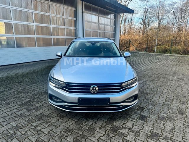 Volkswagen Passat Variant Business *AHK*Massage*Garantie*