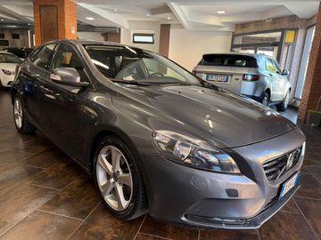 Volvo V40 - 3