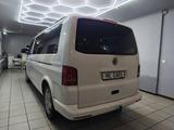 Volkswagen T5 Transporter Bus Multivan Comfortline lang 4Mo - Vans bis 15.000 Euro