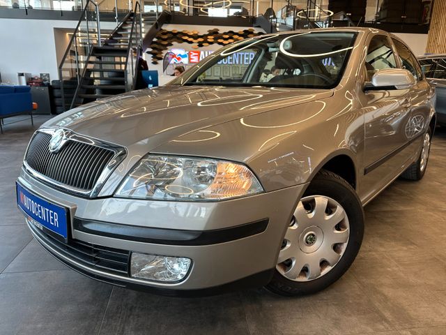 Skoda Octavia *TÜV0328*SCHECKHEFT*TEMPO*AHK*KLIMA*PDC