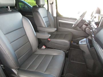 Opel Zafira Life - 9