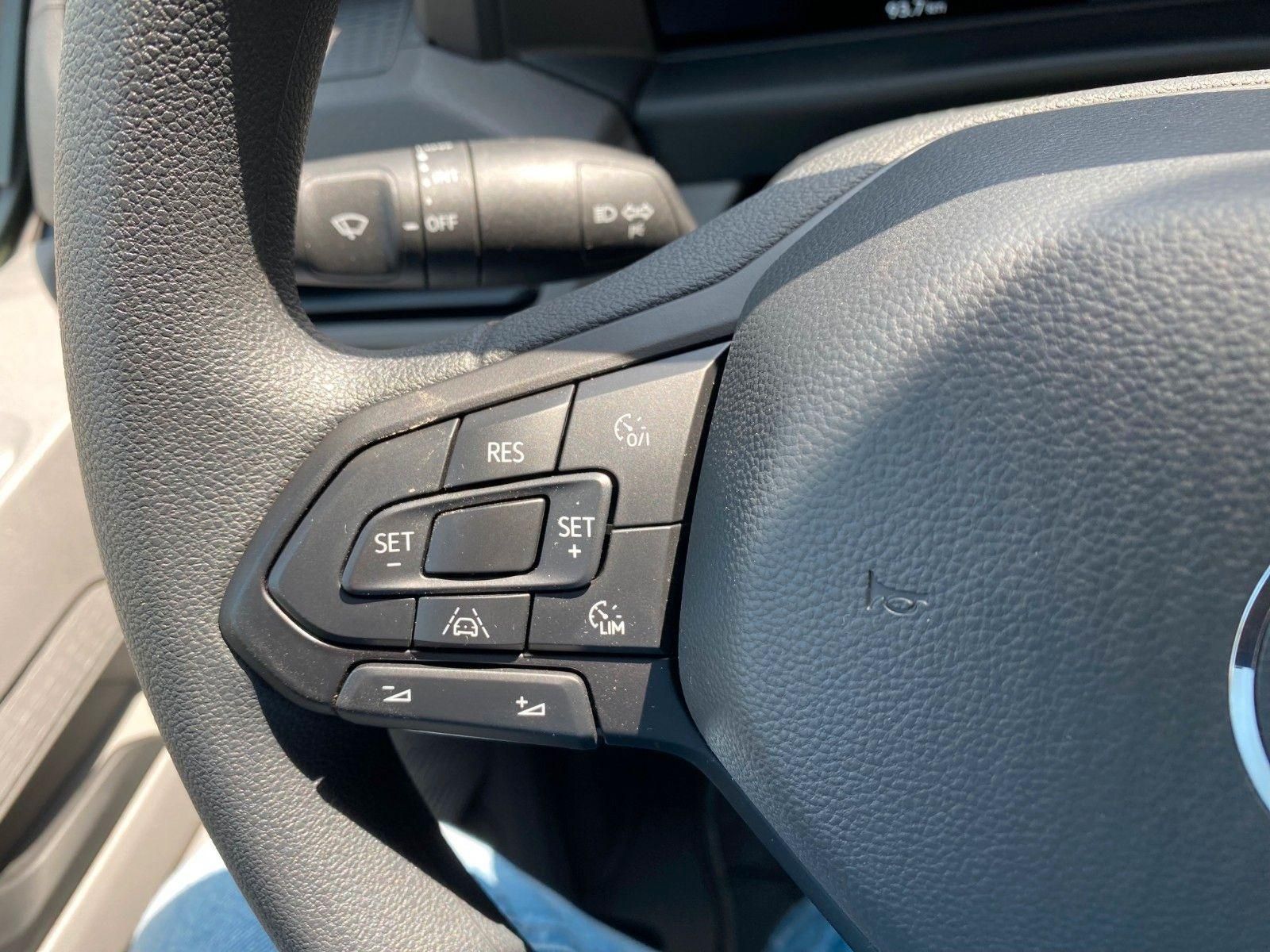 Fahrzeugabbildung Volkswagen T7 2.0 TDI+App+PDC+sofort verfügbar+2x Heckflüge