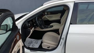 Mercedes E 200 - 6