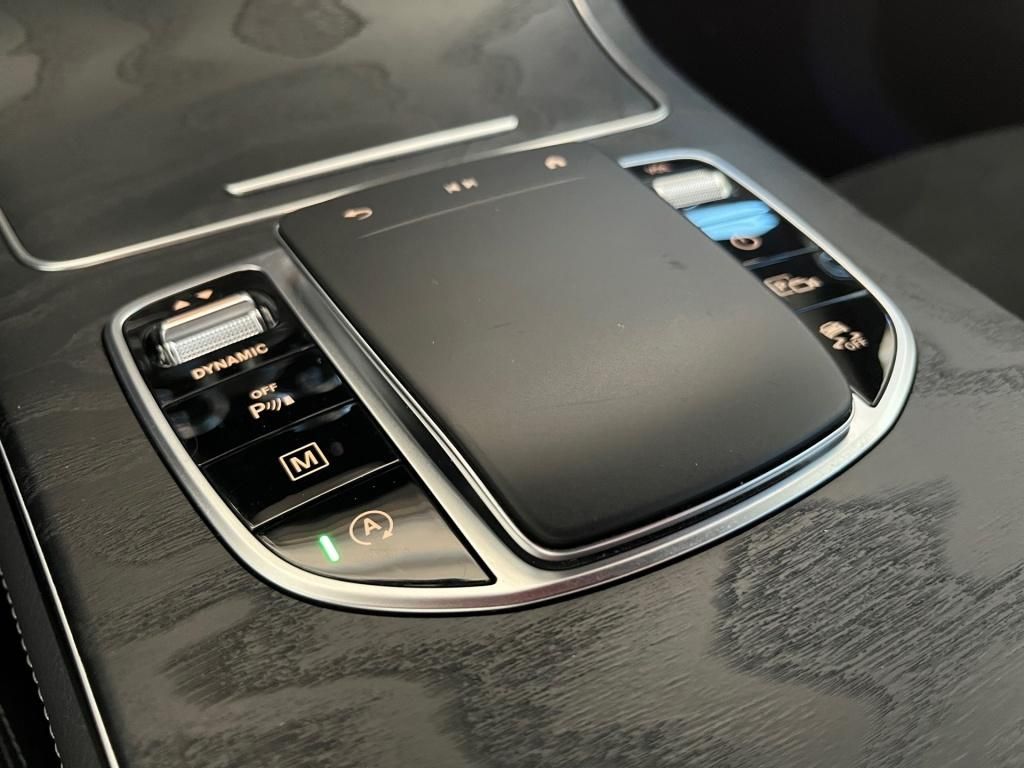 Fahrzeugabbildung Mercedes-Benz GLC 300 4M Coupé AMG ACC Memory LED-ILS Kamera