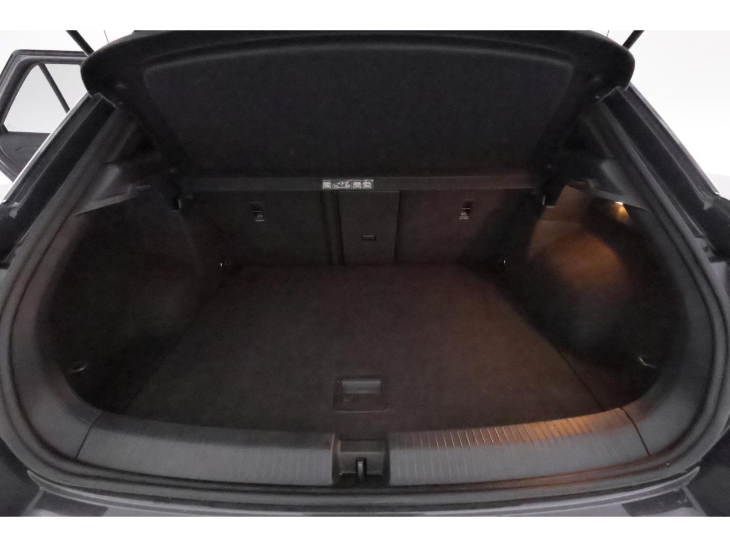 Volkswagen T-Roc 2.0TSI DSG Sport+LED+NAVI+VIRTUAL+KAMERA, миниатюра 17