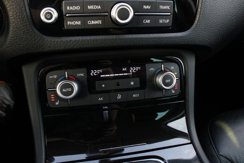 VW Touareg – Bild 17 von 23