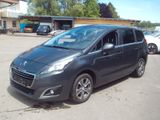 Peugeot 5008 Business-Line Blue HDI Panorama/Navi/AHK - Peugeot 5008: Business Line