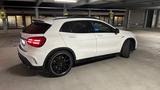 Mercedes-Benz GLA 45 AMG Mercedes-AMG GLA 45 4MATIC DCT Me... - weiße Mercedes-Benz GLA 45 AMG