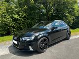 Audi A3 1.5 TFSI Sportback sport 19" ALU GRA SHZ - Audi A3: Sportback 19