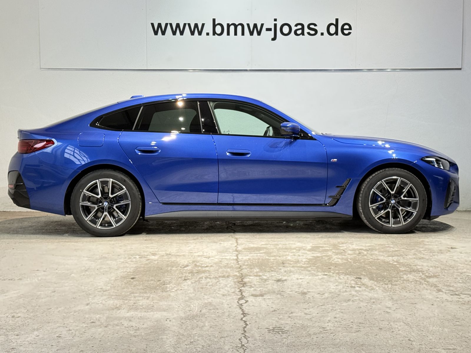 Fahrzeugabbildung BMW i4 xDrive40 Gran Coupé, M Sportpaket, HK HiFi AH