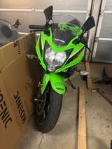 Kawasaki Ninja 125 - KAWASAKI NINJA 125